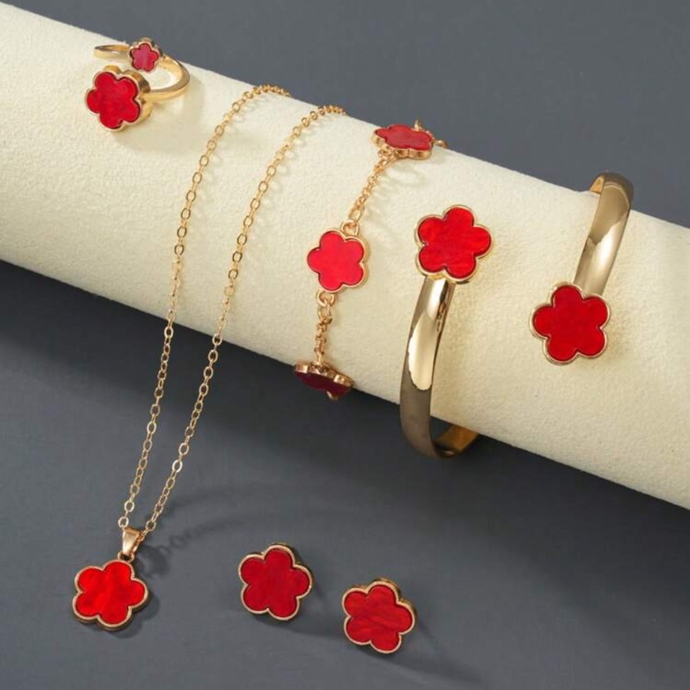 6 Pieces : Elegant Red and Gold Floral Jewelry Set